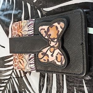 Disney Parks Wallet Minnie Mouse Bow Safari Animal Kingdom Print Slim Cardholder